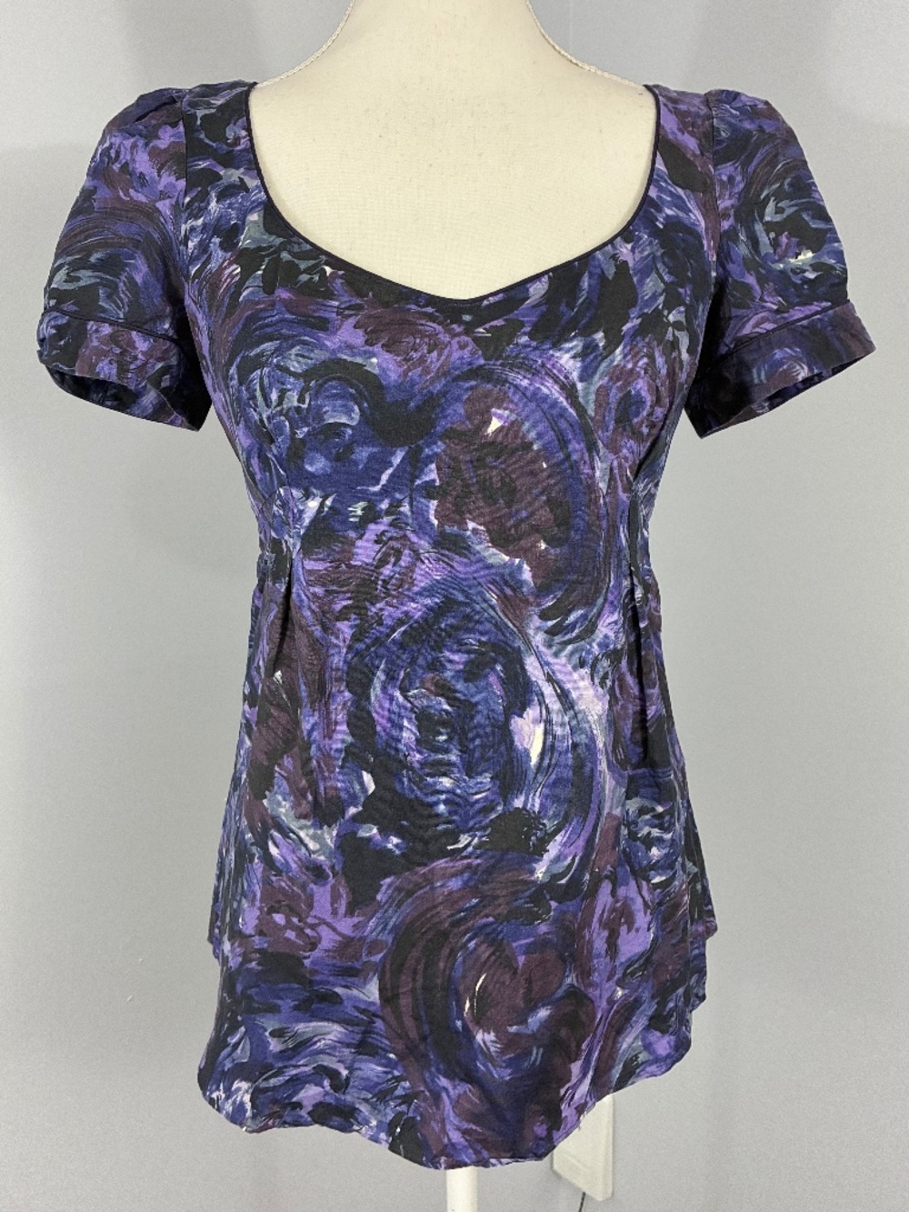 Rebecca Taylor Silk Roses Blouse 6 Purple Short Sleeve Sweetheart Crepe de Chine